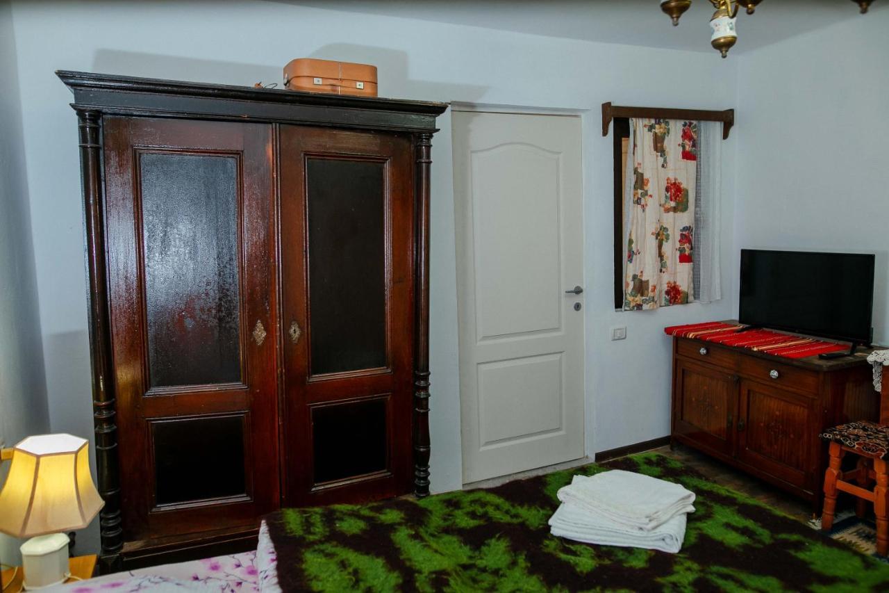 Penzion Casa Pe Valea Hartibaciului Barcut Exteriér fotografie